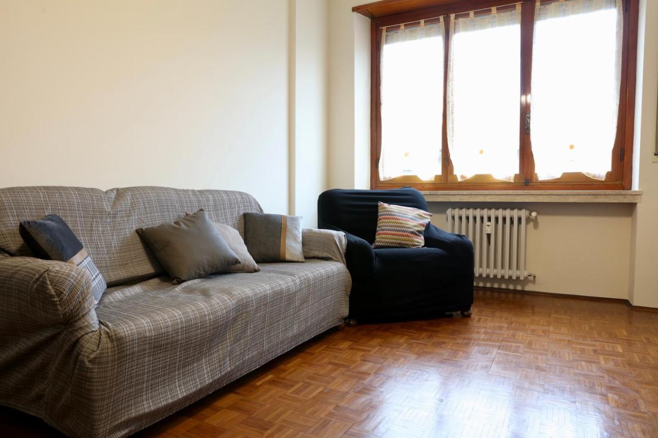 La Casa Dei Nonni - Ampio Trilocale Zona Lingotto Apartment Torino Exterior foto